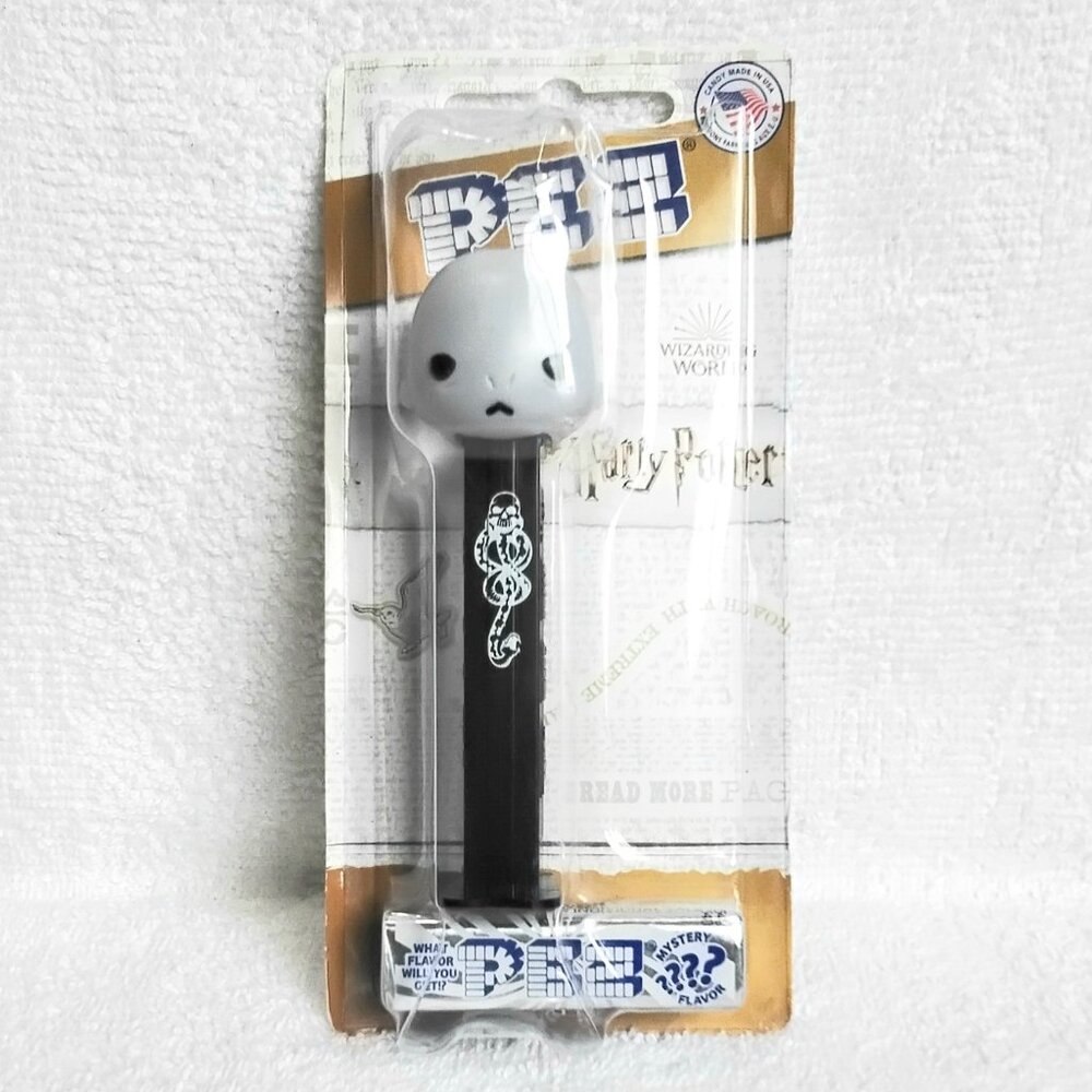 4/$50 Sealed Harry Potter Wizarding World Lord Voldemort Black PEZ Dispenser!!